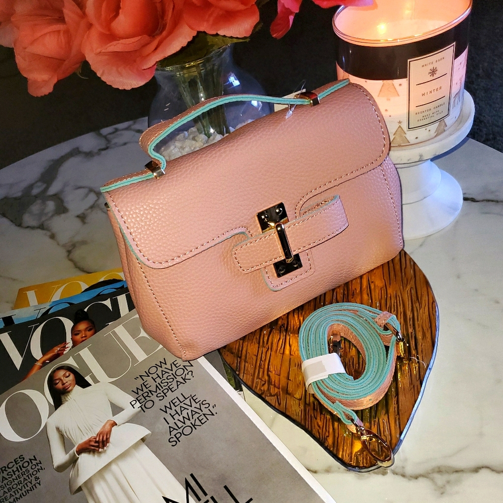 New York & Company crossbody (NWT)